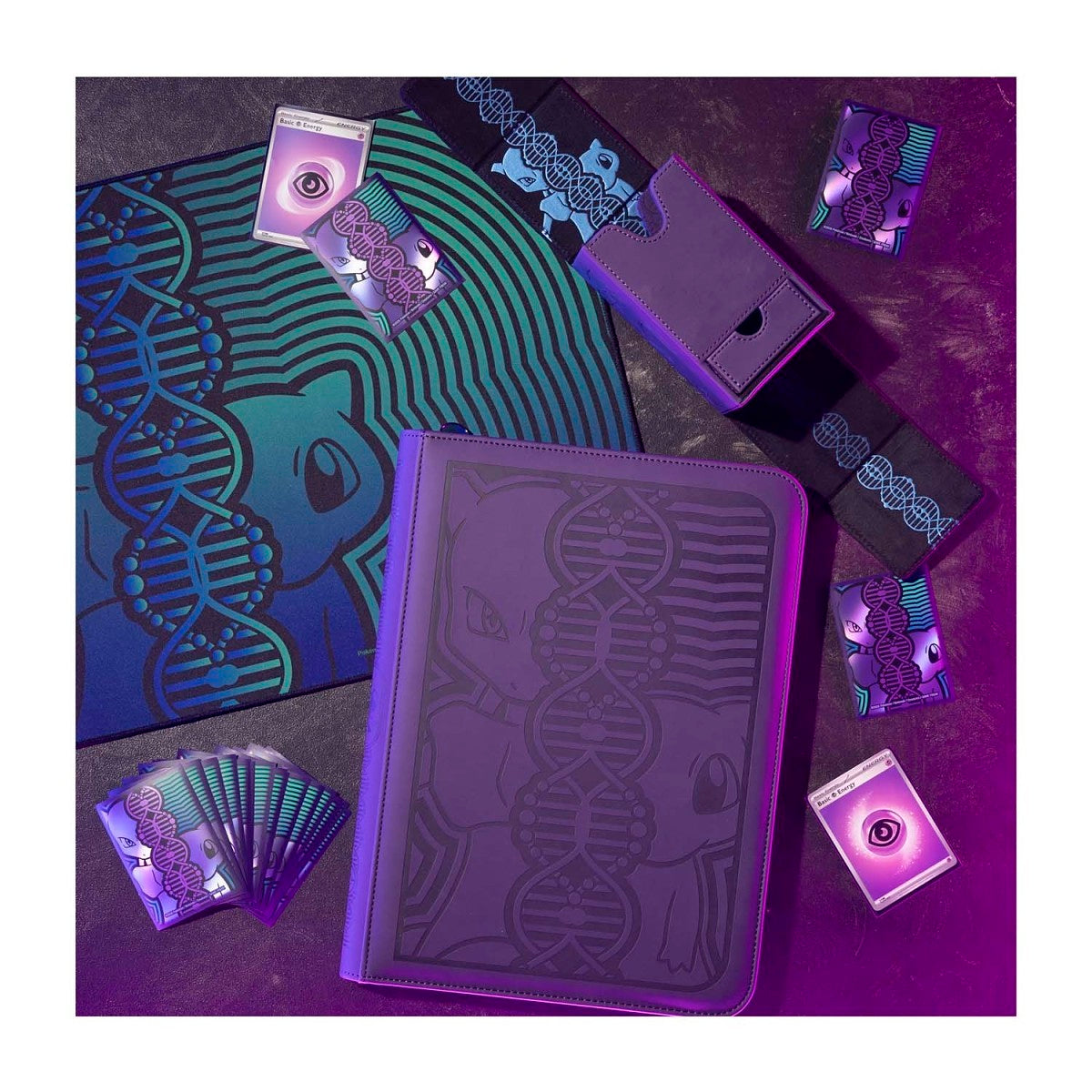 Mewtwo & Mew DNA Premium Zip Binder